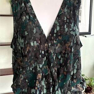 Evereve Jules Mesh Top Olivemulti Green Wrap Size Large Boho Chic